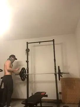 Snapshot of biscottosexy69 chatting on November 28, 2025, 7:16 pm biscottosexy69 online show from November 28, 2025, 7:16 pm