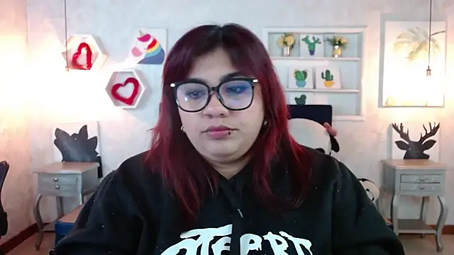 danna garza online show from February 26, 2026, 5:50 am