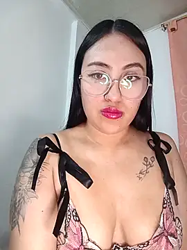 KatyVelvet07 online show from December 5, 2025, 9:40 am