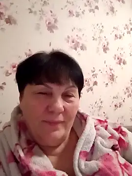 Snapshot of OliviaaSkyy chatting on November 21, 2025, 9:24 pm OliviaaSkyy online show from November 21, 2025, 9:24 pm