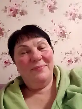 Snapshot of OliviaaSkyy chatting on February 3, 2026, 5:51 pm OliviaaSkyy online show from February 3, 2026, 5:51 pm