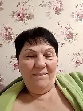 Snapshot of OliviaaSkyy chatting on February 7, 2026, 5:38 pm OliviaaSkyy online show from February 7, 2026, 5:38 pm