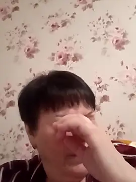 Snapshot of OliviaaSkyy chatting on February 11, 2026, 6:24 pm OliviaaSkyy online show from February 11, 2026, 6:24 pm