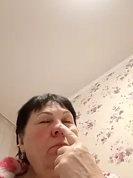 Snapshot of OliviaaSkyy chatting on February 15, 2026, 4:25 pm OliviaaSkyy online show from February 15, 2026, 4:25 pm