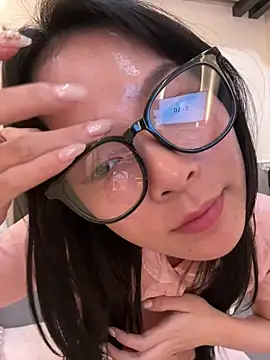 Snapshot of Achix58 chatting on February 10, 2026, 4:11 pm Achix58 online show from February 10, 2026, 4:11 pm