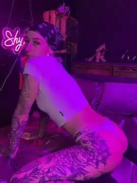 Shy-Ivy online show from May 20, 2026, 10:16 pm