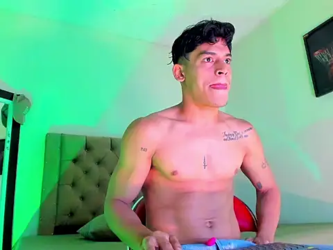 blorelopez online show from December 3, 2025, 5:44 pm