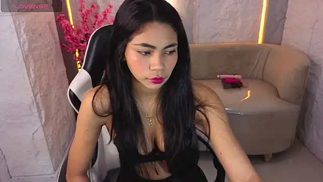 ammy wood Tx online show from November 20, 2025, 2:56 am