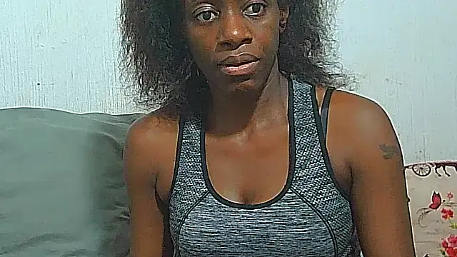 Snapshot of BrunetteNaomi8 chatting on April 13, 2026, 7:52 pm BrunetteNaomi8 online show from April 13, 2026, 7:52 pm