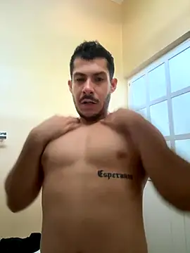 DARG 17 online show from November 30, 2025, 5:06 pm