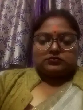 Snapshot of Simran62 chatting on January 6, 2026, 6:00 pm Simran62 online show from January 6, 2026, 6:00 pm