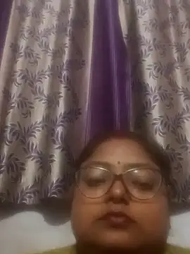 Snapshot of Simran62 chatting on January 11, 2026, 5:40 pm Simran62 online show from January 11, 2026, 5:40 pm