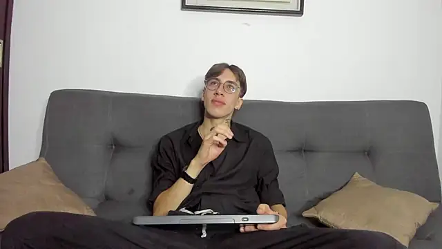 Dio  morningstar online show from November 24, 2025, 11:54 am