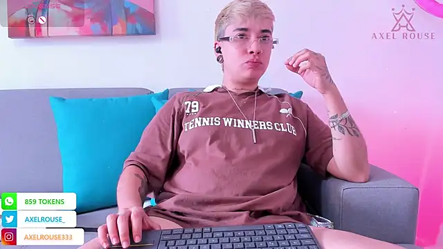 AxelRouse3 online show from February 4, 2026, 6:14 pm