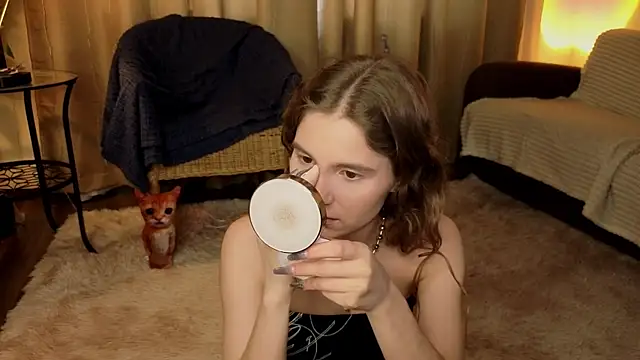 Snapshot of RozanneJordan chatting on May 3, 2026, 5:08 pm RozanneJordan online show from May 3, 2026, 5:08 pm