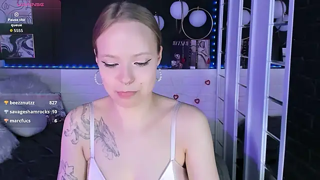 lucy loy online show from February 28, 2026, 9:21 am