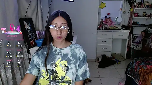 Snapshot of Nanylux chatting on December 16, 2025, 3:00 am Nanylux online show from December 16, 2025, 3:00 am