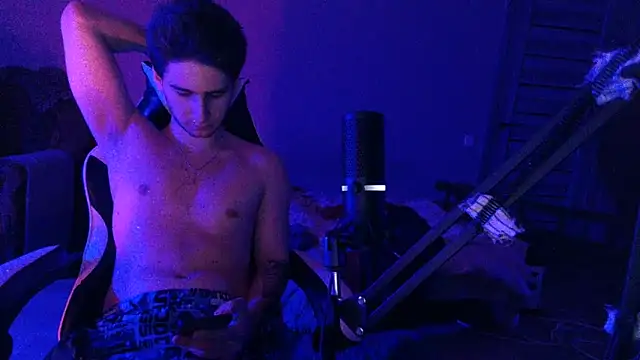 6thfingq online show from December 22, 2025, 4:59 pm