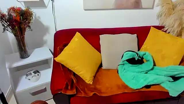 ebony cristal 1 online show from January 10, 2026, 2:24 am