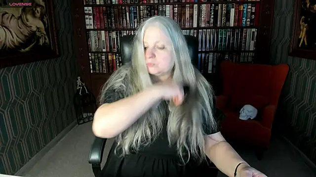 mariabelladonna online show from April 11, 2026, 12:26 am