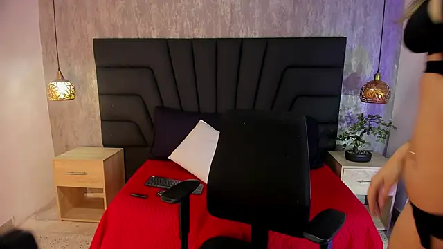 lexie rae1 online show from November 22, 2025, 11:42 am