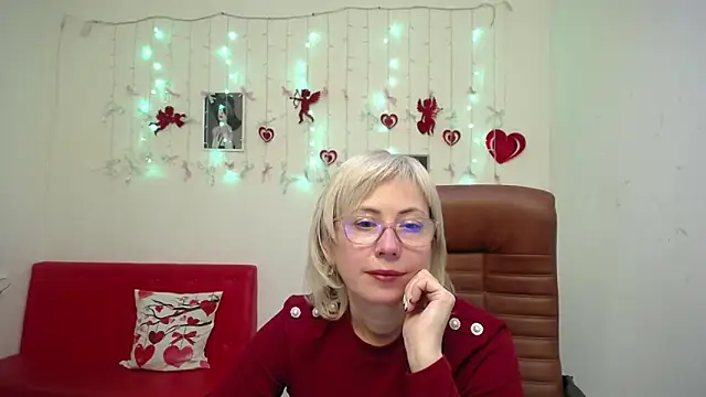 Snapshot of LaurenWishy chatting on February 3, 2026, 6:57 pm LaurenWishy online show from February 3, 2026, 6:57 pm