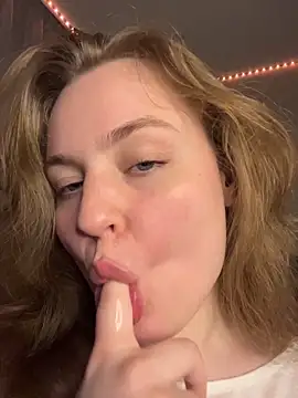  whorimi online show from December 14, 2025, 2:44 pm