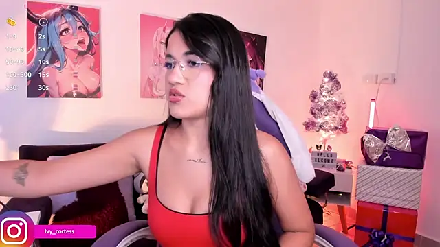 Ivycortes online show from December 18, 2025, 9:10 pm