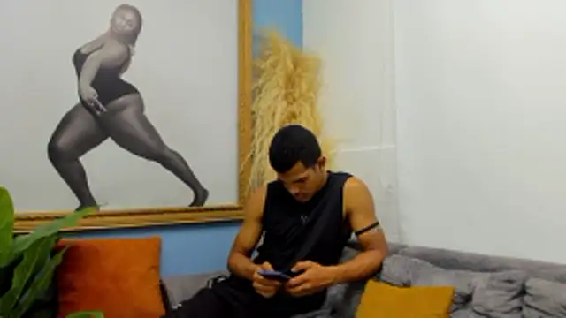 maikol twinkx online show from December 2, 2025, 6:25 pm