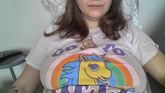 xxxluana online show from March 30, 2026, 12:28 pm