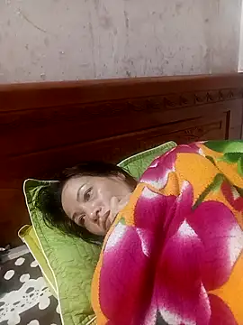 Snapshot of Stella-456 chatting on February 6, 2026, 2:27 am Stella-456 online show from February 6, 2026, 2:27 am