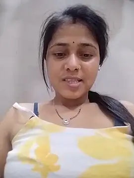 Hott myraa online show from January 31, 2026, 7:45 pm