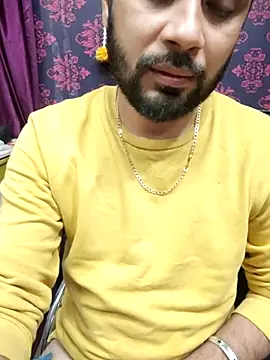 Cute Lucky online show from December 15, 2025, 10:41 am