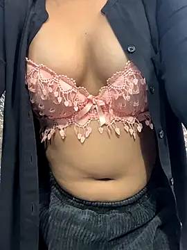 Snapshot of jasmine_ko chatting on November 28, 2025, 10:40 am jasmine ko online show from November 28, 2025, 10:40 am