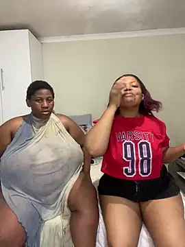 CamilaXXX20 online show from April 18, 2026, 6:56 pm