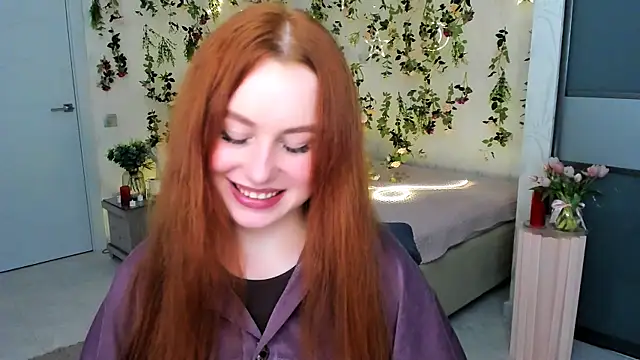 Snapshot of AirySilhouette chatting on June 3, 2026, 7:30 pm AirySilhouette online show from June 3, 2026, 7:30 pm