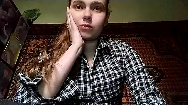 KikiBang online show from November 27, 2025, 8:27 am