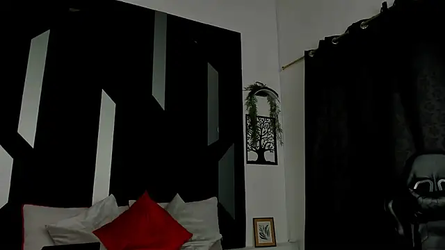 Ostin Saints online show from April 15, 2026, 7:58 pm