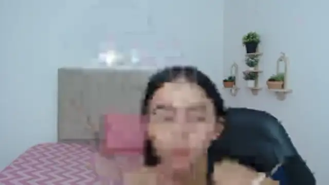 xoxo melany online show from April 7, 2026, 12:05 pm