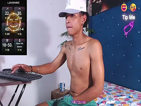 crissex3 online show from March 14, 2026, 12:10 pm