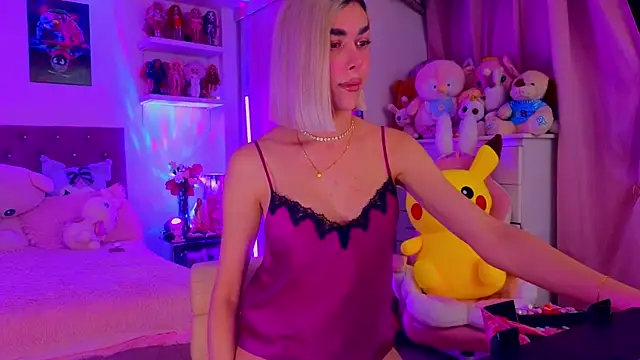 MadamBarbiee online show from July 14, 2026, 3:33 am