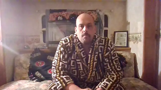 BigriskDaddy92 online show from January 13, 2026, 2:00 pm