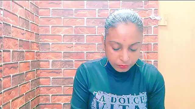 indian spice girl online show from April 24, 2026, 6:49 am