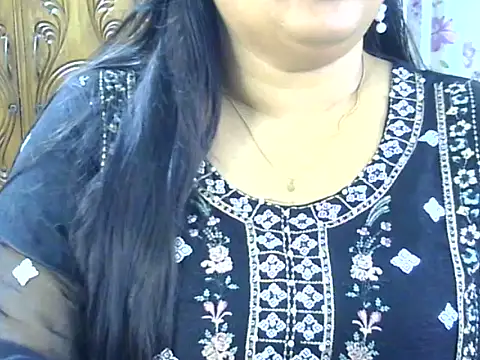 Natasha pihu online show from April 17, 2026, 3:04 pm