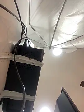 Aria Kitty online show from November 30, 2025, 11:36 am