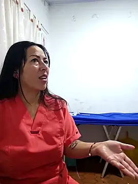 JustSamantha  online show from April 23, 2026, 10:58 am