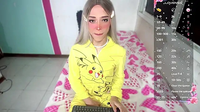 Snapshot of lissy_dhaniels chatting on December 19, 2025, 5:47 am lissy dhaniels online show from December 19, 2025, 5:47 am