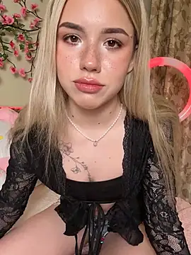 Snapshot of PurrAliceX chatting on March 26, 2026, 7:08 pm PurrAliceX online show from March 26, 2026, 7:08 pm