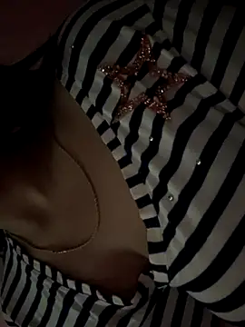 Snapshot of dorcormayssae chatting on November 21, 2025, 12:32 am dorcormayssae online show from November 21, 2025, 12:32 am