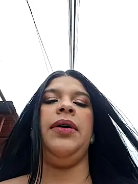 Layla-daring online show from November 27, 2025, 6:21 pm